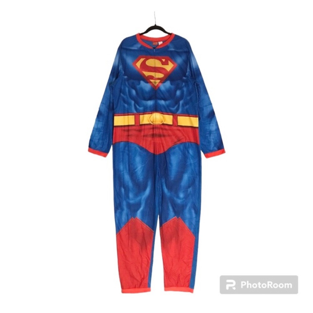 Superman Pajama Onesie with Red Cape NWOT Men’s XL